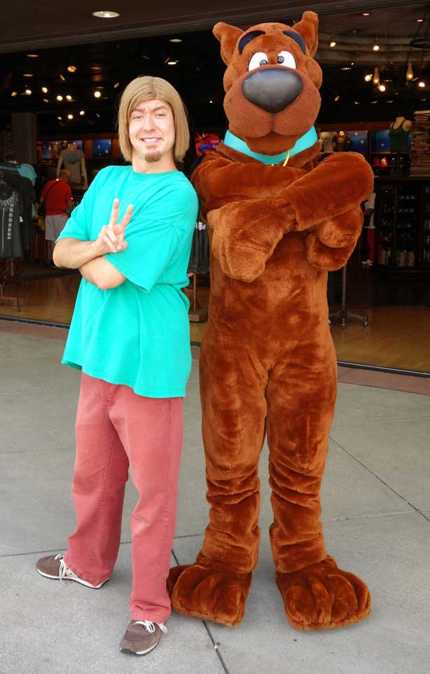 Shaggy and Scooby Doo Universal Studios Orlando character meet ...
