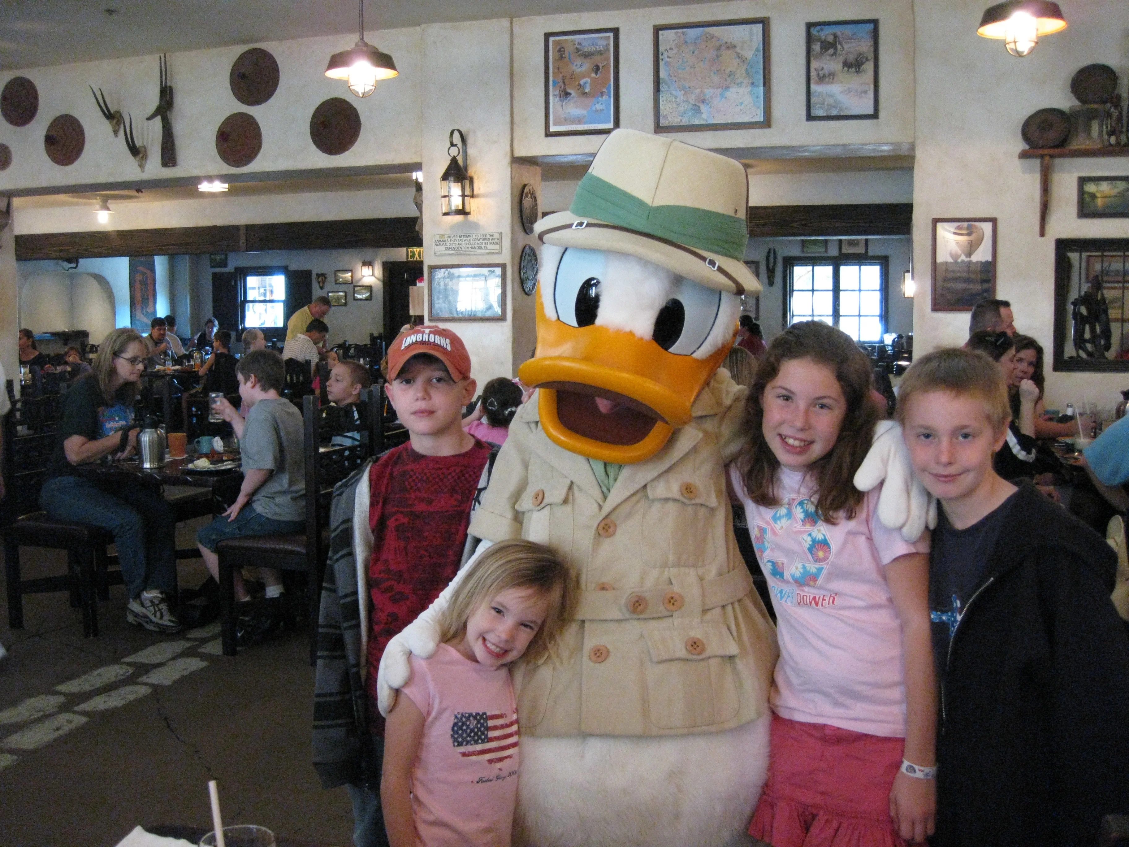 Donald Duck Animal Kingdom 2008 Tusker House