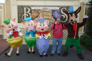 Walt Disney World, Magic Kingdom, Limited Time Magic, Long-lost Friends, Three Little Pigs, Big Bad Wolf