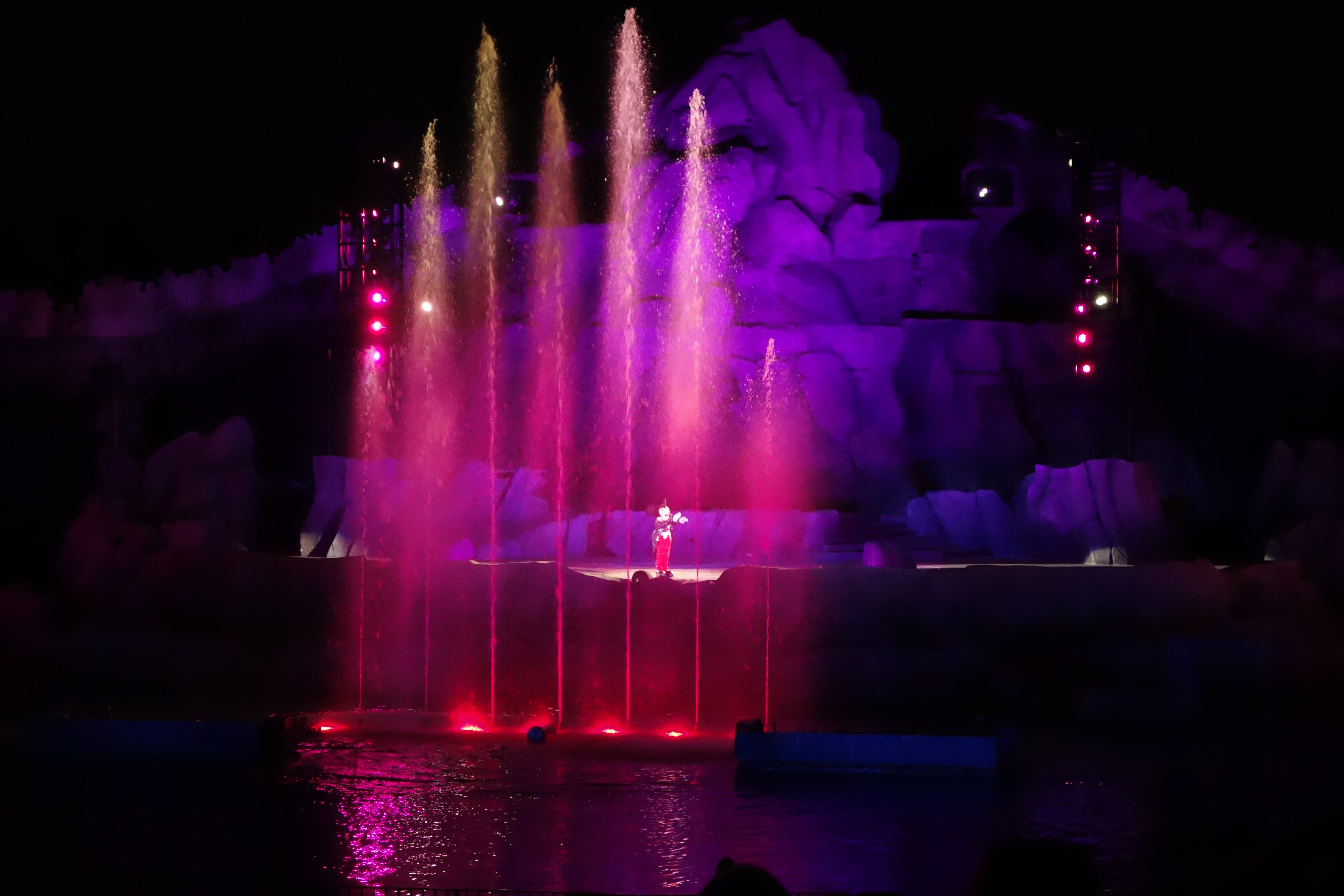 Fantasmic at Disney’s Hollywood Studios | KennythePirate.com