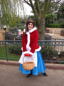 Disneyland Paris, Characters, Belle, Christmas