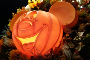 Mickey's Halloween Party, Halloween Time