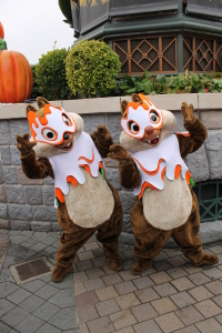 Disneyland Paris, Characters, Chip n Dale