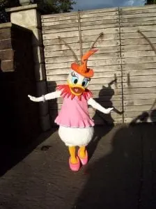 Disneyland Paris, characters, Daisy Duck