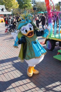 Disneyland Paris, characters, Daisy Duck