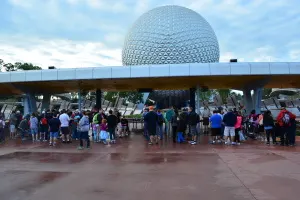 Walt Disney World, Epcot, rope drop