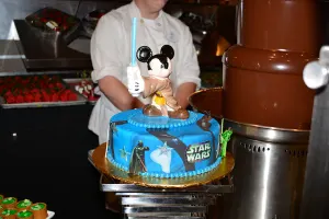 Jedi Mickey at Jedi Mickey Star Wars Diner at Hollywood and Vine in Disney Hollywood Studios