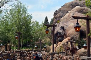 Seven Dwarfs Mine Train Exterior