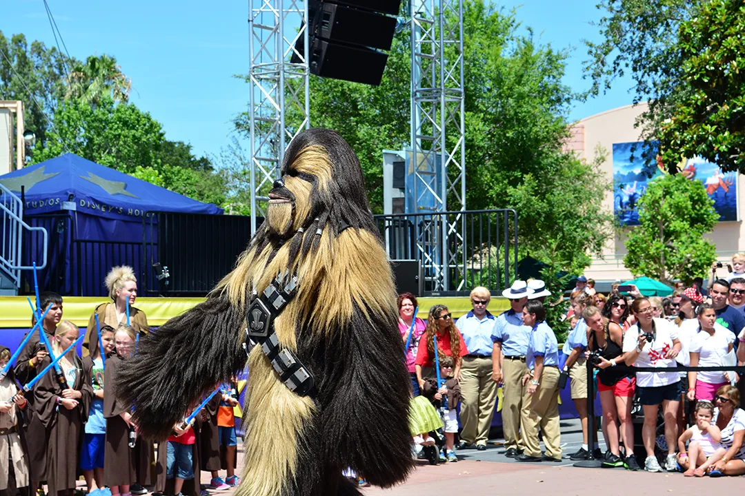 Star Wars Weekends Celebrity Motorcade Feel the Force Premium Package (54)