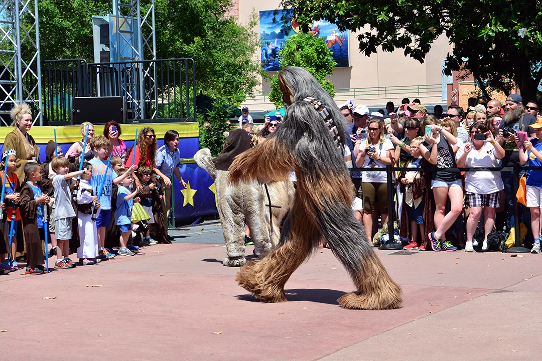 Star Wars Weekends Celebrity Motorcade Feel the Force Premium Package (55)