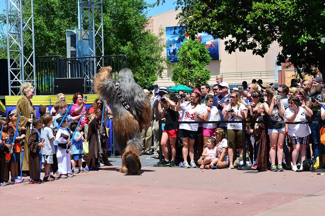 Star Wars Weekends Celebrity Motorcade Feel the Force Premium Package (58)