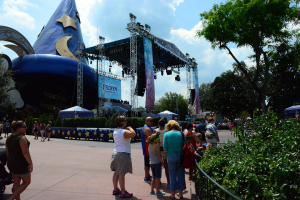 Disney's Hollywood Studios Frozen Parade