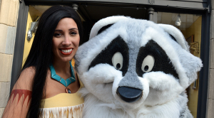 2014 Disney's Hollywood Studios Character Palooza Pocahontas and Meeko