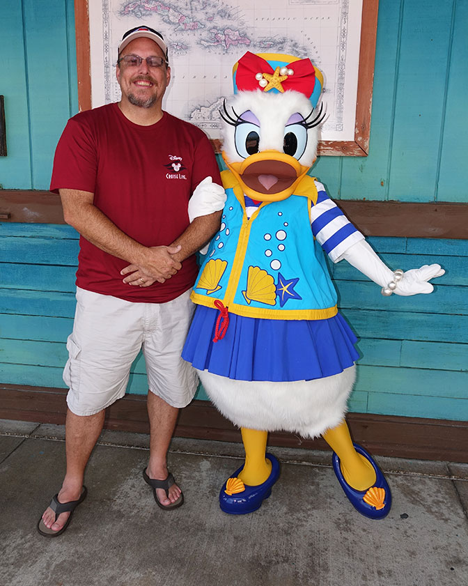 Daisy Duck On Castaway Cay Disney Fantasy Kennythepirate 