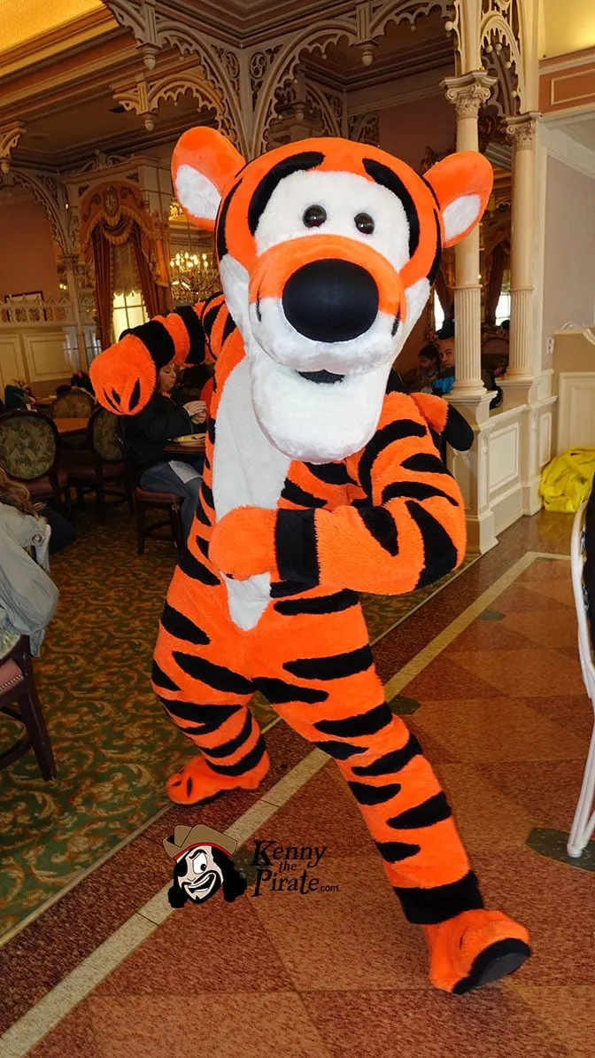 Tigger at Minnie and Friends Breakfast in the Park at the Plaza Inn Disneyland