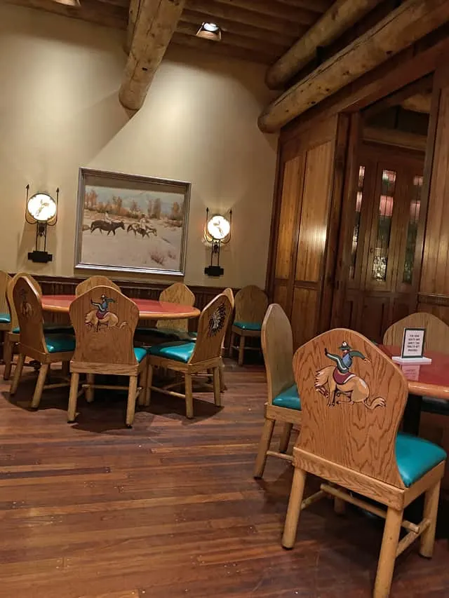 Whispering Canyon Cafe New Food Review: Is It Still a Roaring Good Time?