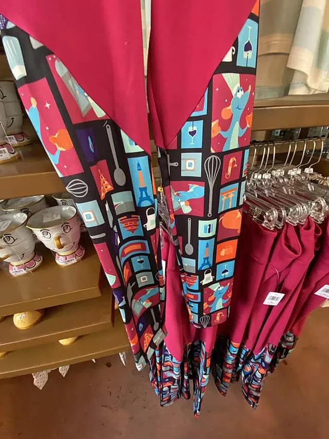 Photos and Prices for All the New 2021 Food and Wine Festival Merchandise