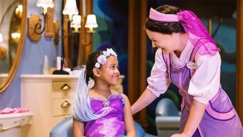 New signs indicate reopening of Bibbidi Bobbidi Boutique soon