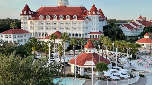 Grand Floridian vs. Riviera: The Luxury Resort You Should SKIP!