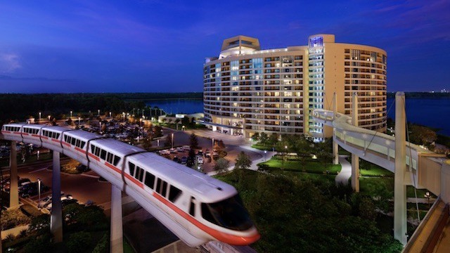 Why Disney Foodies Love Hotels on the Resort Monorail