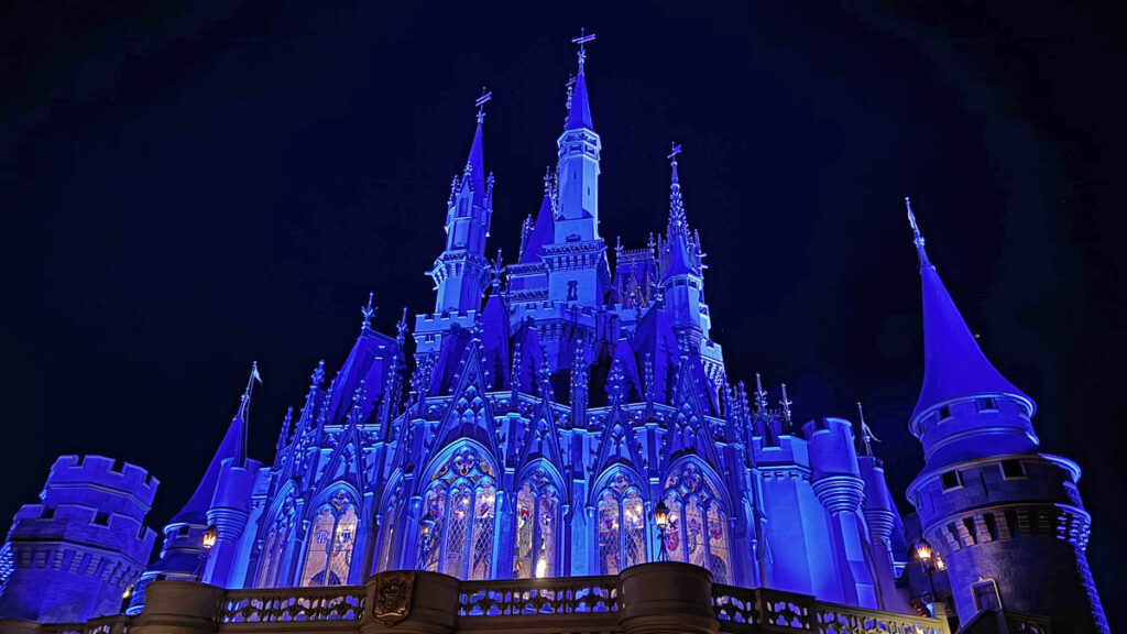 magic kingdom cinderella castle royal table back night feature