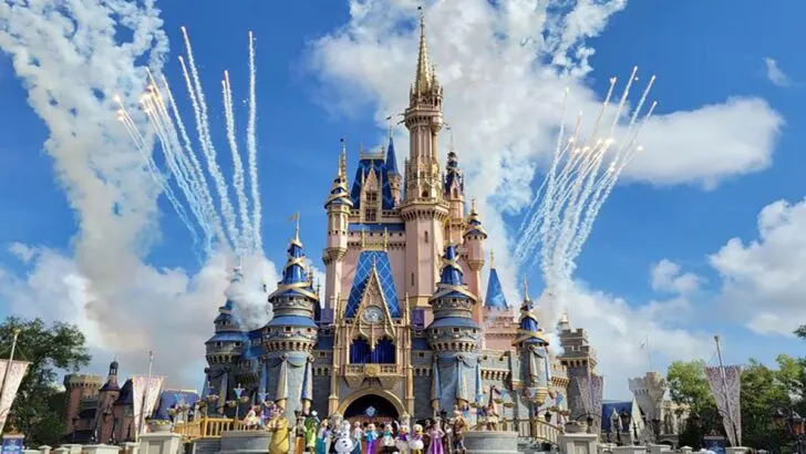 Temporary Closure for Disney Entertainment at Magic Kingdom