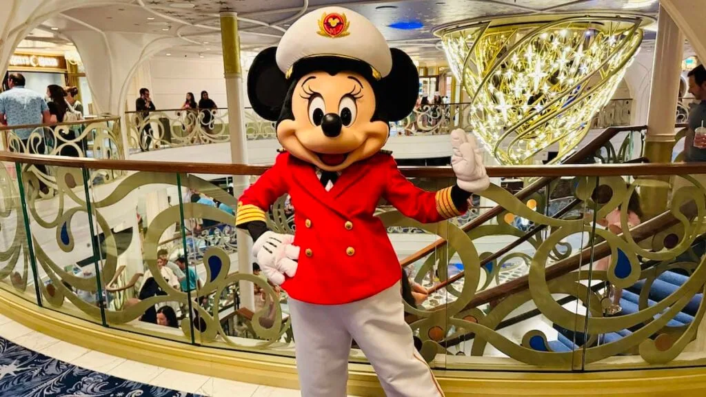 Captain Minnie Disney Wish Disney Cruise Line