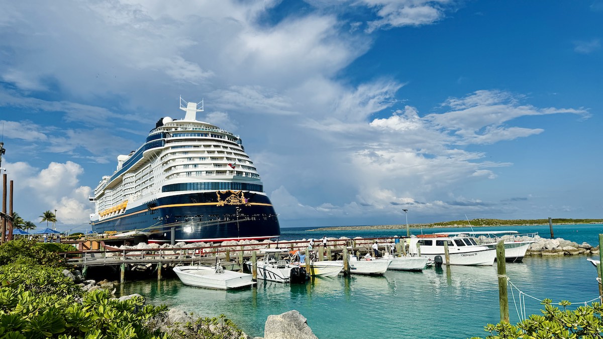 Dinsey Wish at port Castaway Cay