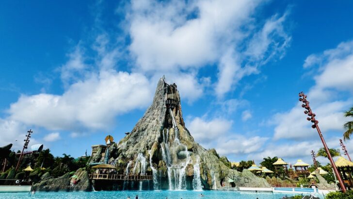 How to Use TapuTapu at Universal’s Volcano Bay