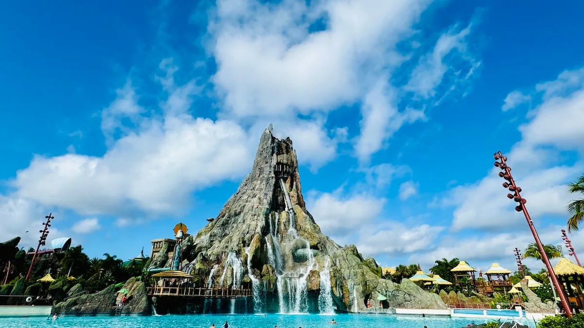 How to Use TapuTapu at Universal's Volcano Bay