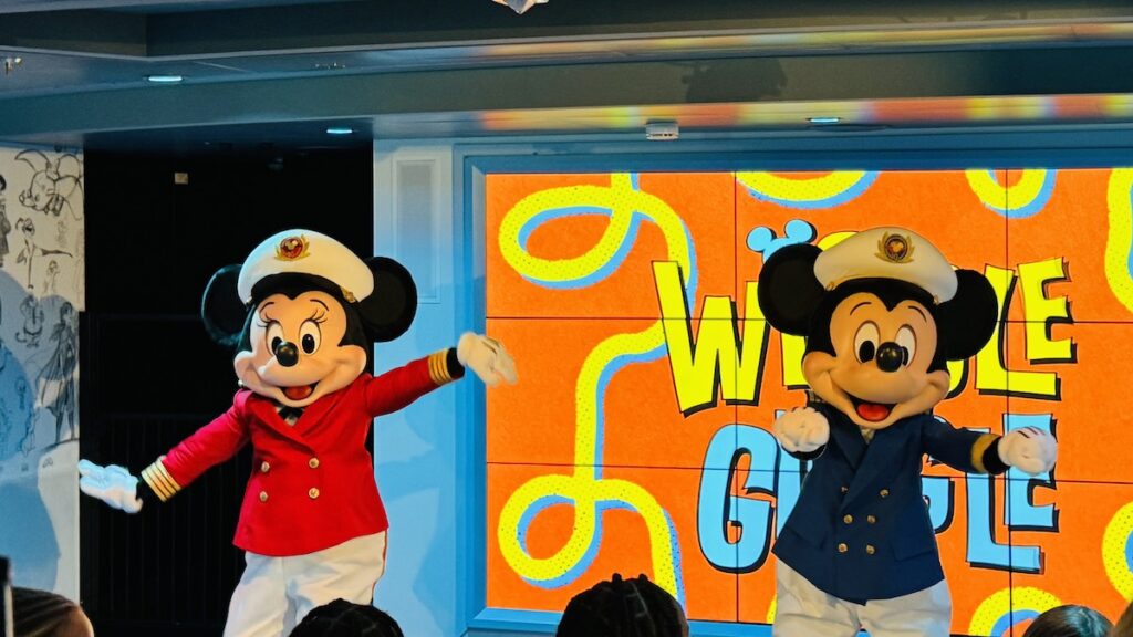 Mickey and Minnie Kids Club Dance Party Disney Wish