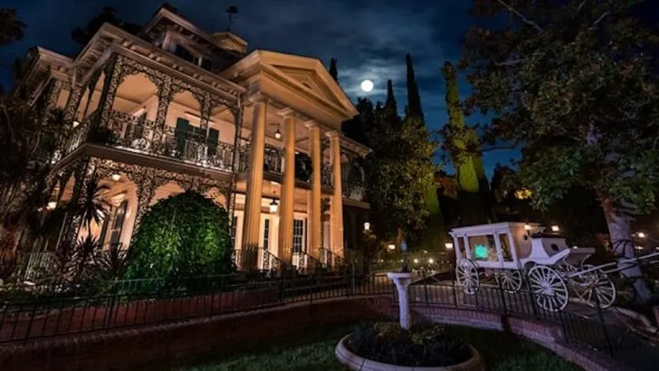 Haunted Mansion to Open With New Scenes