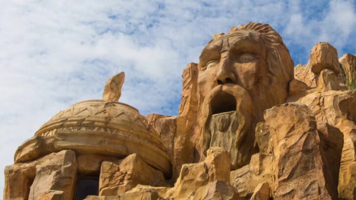 Mythos Serves up the Best In-Park Dining at Universal