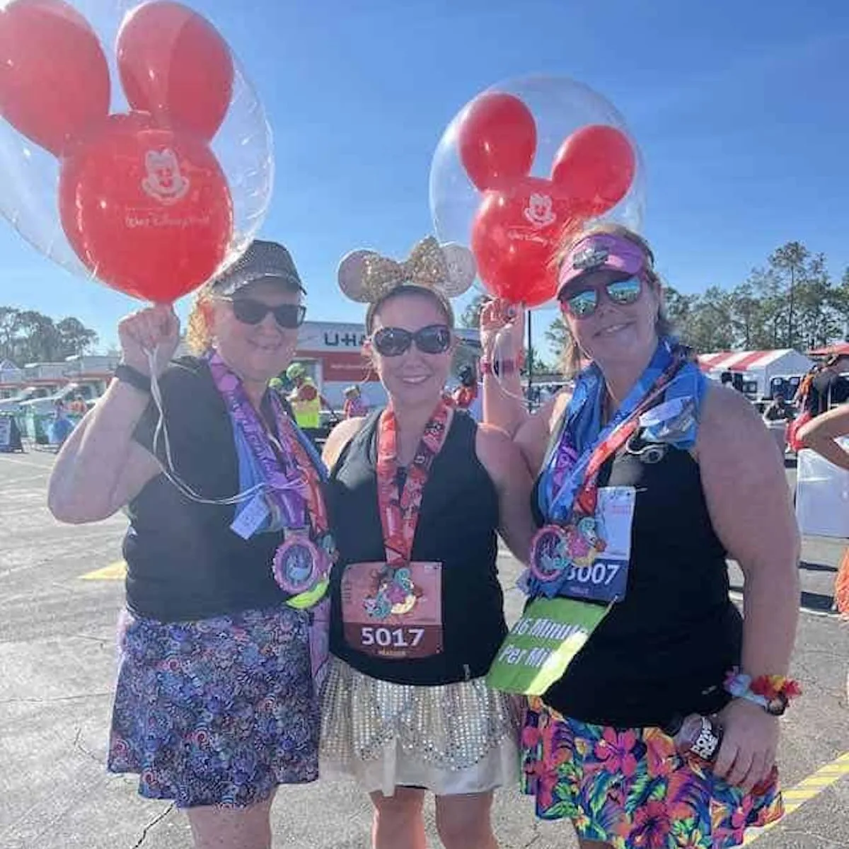 balloon ladies rundisney