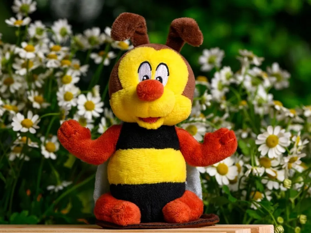 Spike the Bee Shoulder plush