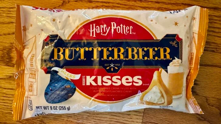 A Review of the New Butterbeer HERSHEY's Kisses